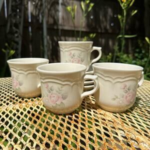 Vintage Pfaltzgraff Tea Rose Cups and Saucers Set of 4 (8 pieces)